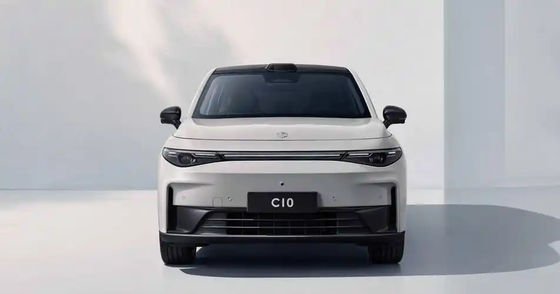 중형 크로스오버 리프모터 C10 회색 530 컴포트 에디션 전기형 SUV